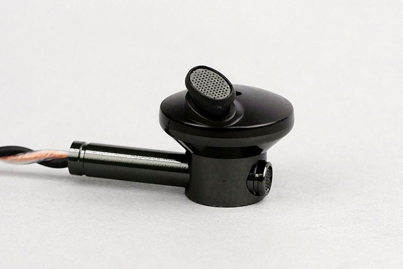 クチコミで大絶賛！ 人気集中のオンキヨーのカナル型イヤホン
