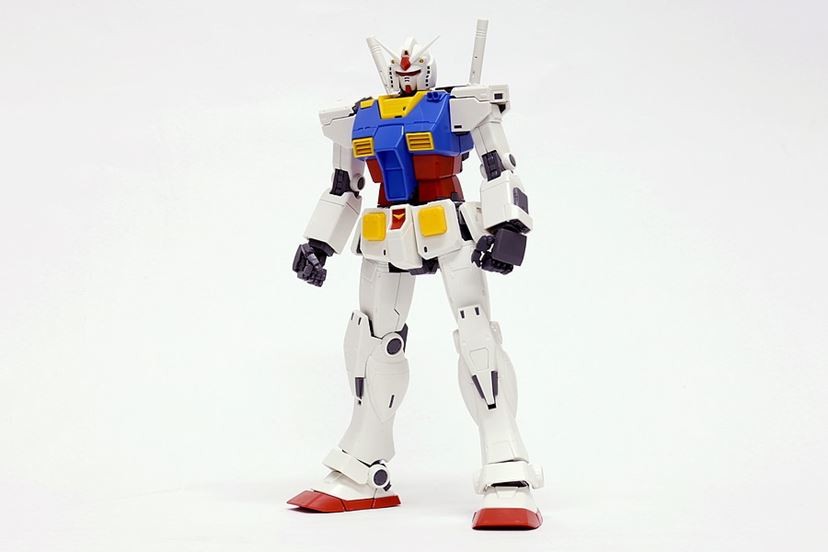 機動戦士ガンダム THE ORIGIN』版のMG「RX-78-02 ガンダム」を組み立ててみました（後編） - 価格.comマガジン