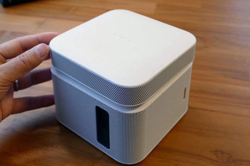 ソニーのポータブルプロジェクター「LSPX-P1」 は家庭でどう使う