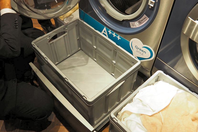 80℃の熱湯で洗う！ エレクトロラックスのセミプロ仕様洗濯機を見てきた