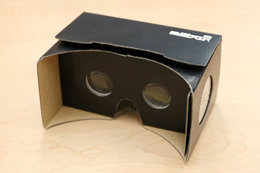 装着しながらスマホを操作できるVRゴーグル「MilboxTouch」 - 価格.com