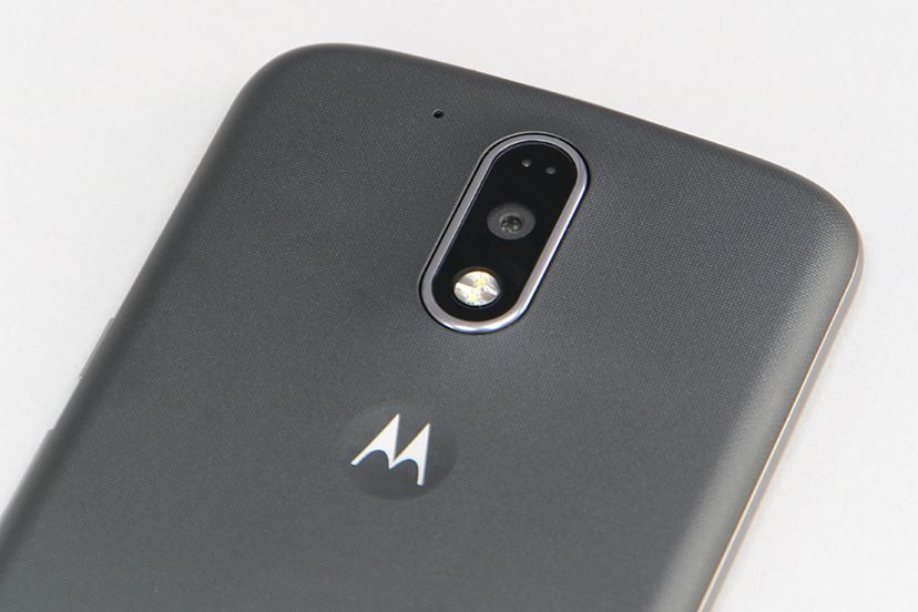 デュアルSIMデュアルスタンバイ”対応で大人気！ 「Moto G4 Plus