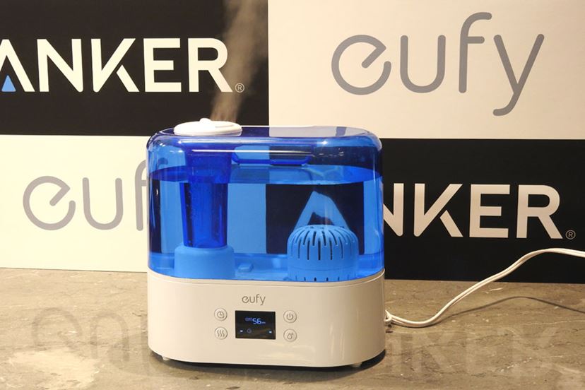 eufyの加湿器 アロマが香る大容量超音波加湿器「eufy」の「Humos Air 1.1