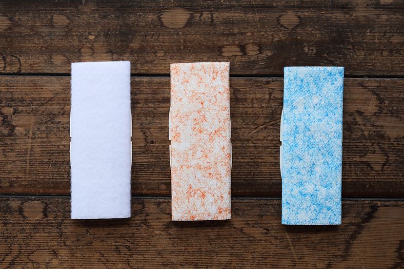 ピュッと水吹く！ 床拭きロボット「iRobot ブラーバジェット240」を