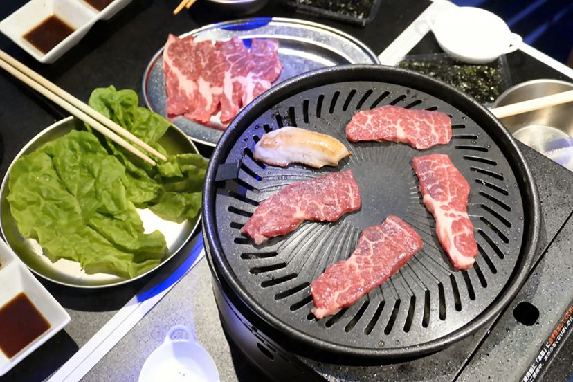 焼肉屋っぽい！ カセットガスを使う焼肉グリル「やきまる」が気になって仕方ない - 価格.comマガジン