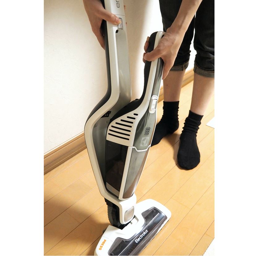ふとんクリーナー」にも変身するコードレス掃除機「エルゴラピード」が
