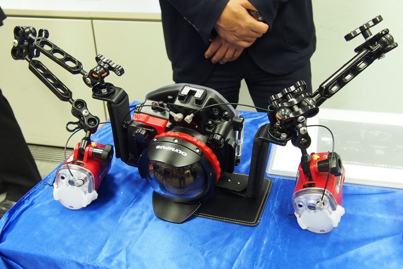 【完動美品】OLYMPUS OM-D E-M1 Mark II ミラーレス Amazon.co.jp: OLYMPUS ミラーレス一眼 OM-D E-M1 MarkII