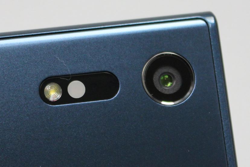発売当日！「Xperia XZ SO-01J」ファーストインプレッション - 価格