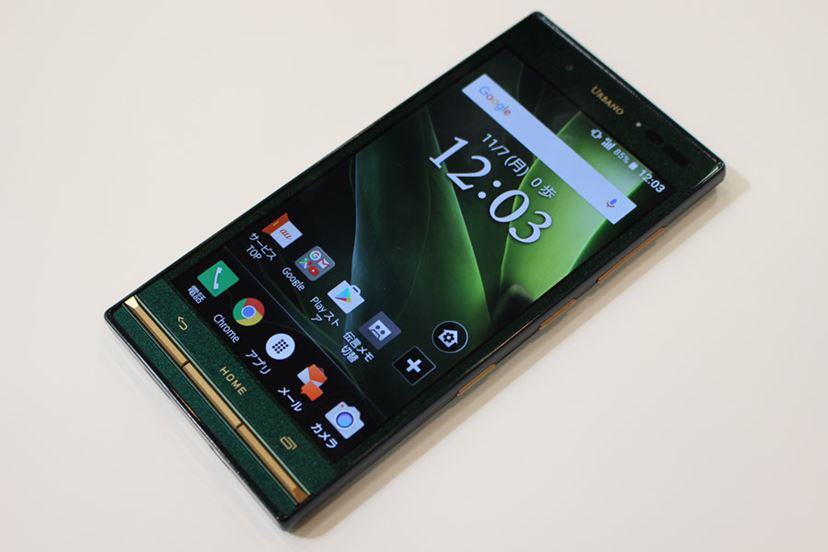 auの冬スマホ第2弾。「AQUOS U SHV37」＆「URBANO V03」が登場