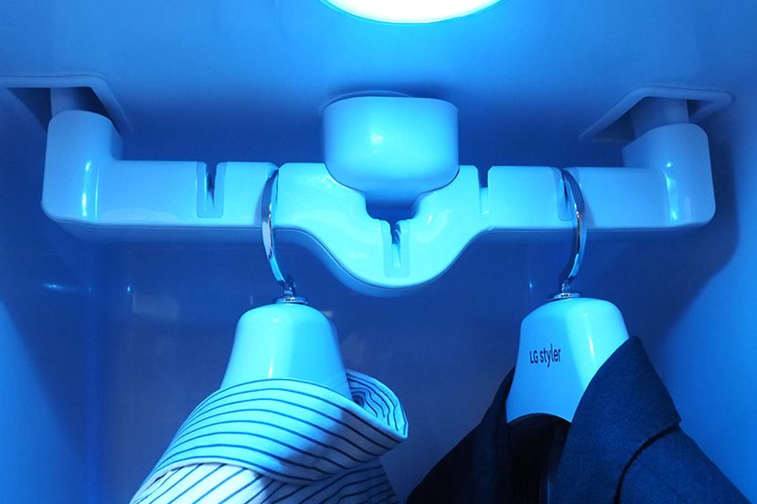 ついに日本上陸！ クローゼット型クリーニング機「LG Styler」を