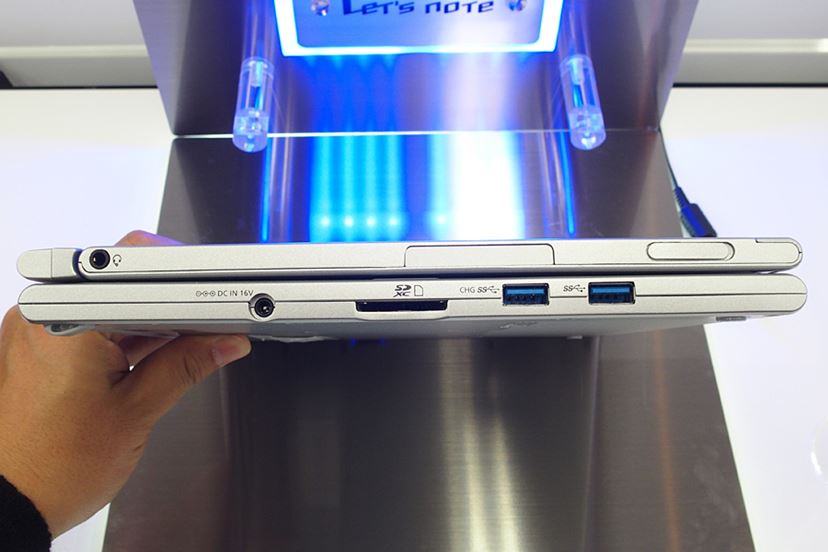 着脱式でも「レッツノート」らしい仕上がり！ シリーズ初の着脱