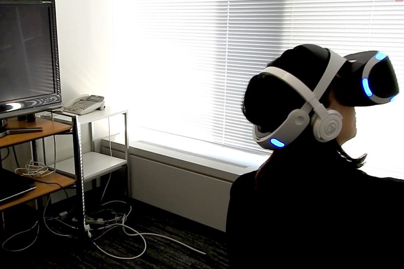 バイオハザード7」恐怖のVR体験! 怖いの苦手な女子が挑戦!どうなるの バイオハザード7」恐怖のVR体験! 怖いの苦手な女子が挑戦!どうなるの