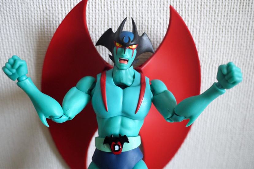 値下げしました!入手不可 ！！ ４０年以上前のデビルマン フィギュア Amazon.co.jp: TAMASHII NATIONS S.H.フィギュアーツ デビルマン