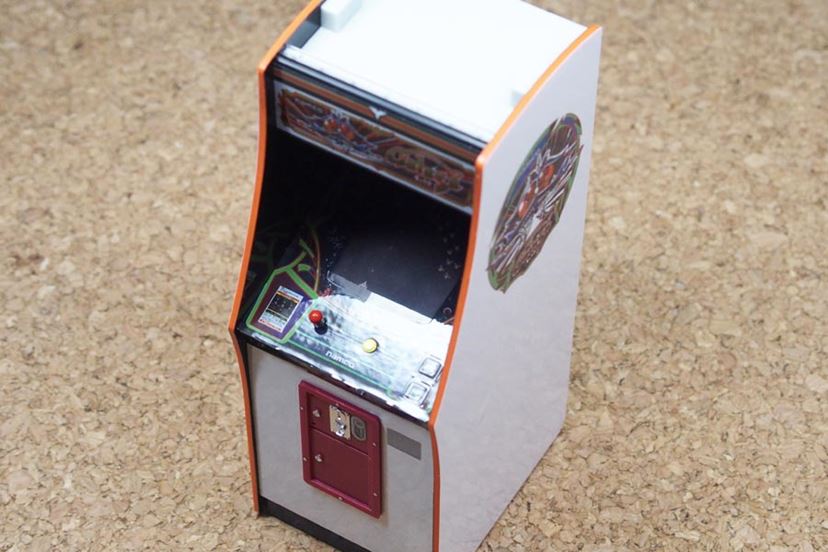 懐かしい！ ゲーセンで遊んだ“あの筐体”が手のひらサイズになっ