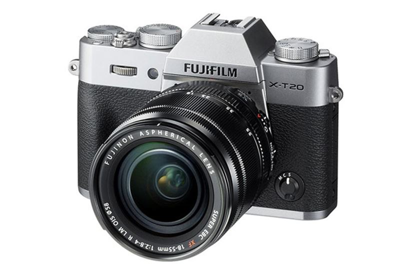 折りたたみ式タフネスケータイ「TORQUE X01」などが登場 - 価格.com