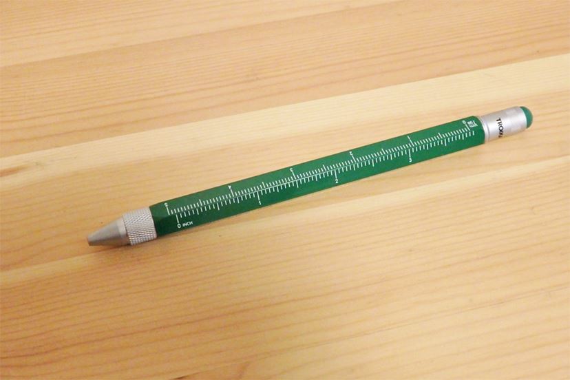 まさかの“水準器”付きw 建築家用のペンにはロマンがつまってた - 価格 