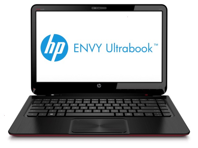 14.0インチワイド Ultrabook™。約8時間の長時間バッテリ駆動が可能なので、リビング、ダイニング、寝室、さらには外出先でと、コンセントを気にせずにどこでもお使いいただけます。