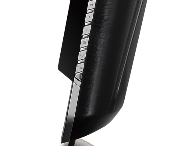 IdeaCentre B320 ���ʂ̃N���[�Y�A�b�v