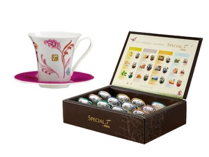 �����Ɋy���߂�