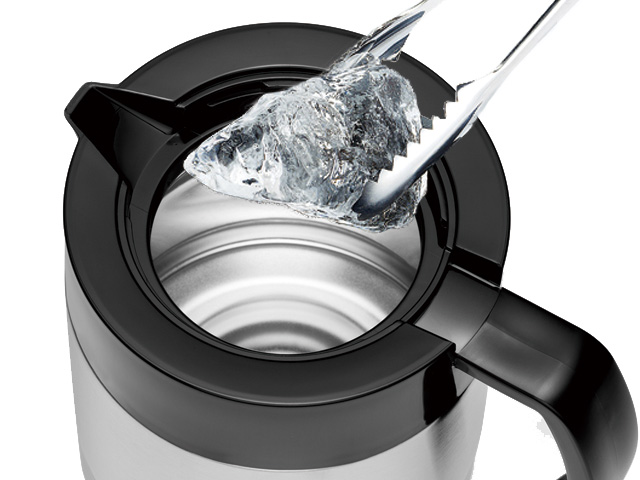 �yNEUE�i�m�C�G�j �����W�z