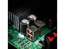 �P�i�R���|����BClass D�A���v�̗p�̗D�����