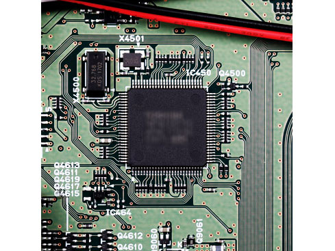 �M���̓��{�����C���{�[�h����