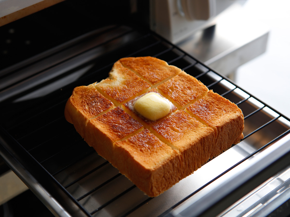 �g�[�X�g�͂������Q�����ŃT�N�b�ƏĂ��܂��B