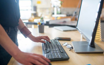 �V�X�e���̉��l���ő剻����