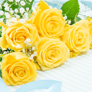 黄色いバラの花束