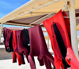 �u�f�ނ���I�ԁv