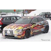 新型Aクラス最強の「メルセデスAMG A45」公開直前か…ファンキーなテスト車両が出現