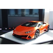 最高出力640psの「ランボルギーニ・ウラカンEVO」日本デビュー