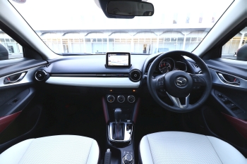 �N�`�R�~�Ȃǂœ���ꂽ�ӌ������Ԃɑg�ݍ��܂�Ă������ǃ��f��