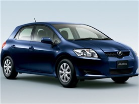 �I�[���X 2006�N���f��