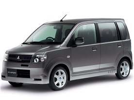 eK�X�|�[�c 2002�N���f��