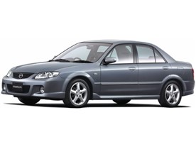 ファミリアセダン 1998年モデル