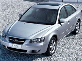 �\�i�^ 2005�N���f��