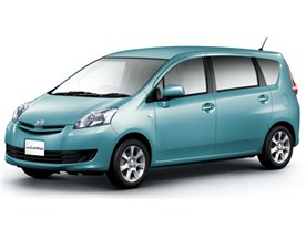 �u�[�� ���~�i�X 2008�N���f��