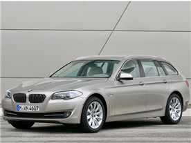 5�V���[�Y �c�[�����O 2010�N���f��