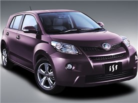 ist 2007�N���f��