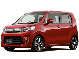 �t���A �J�X�^���X�^�C�� 2012�N���f��