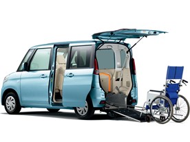 �X�y�[�V�A �����ԗ� 2013�N���f��