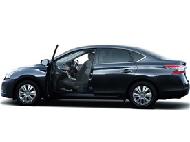 �V���t�B �����ԗ� 2012�N���f��