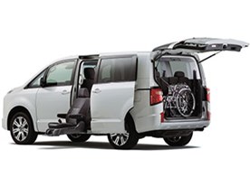 �f���J D:5 �����ԗ� 2007�N���f��