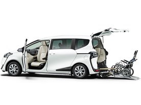 シエンタ 福祉車両 2015年モデル