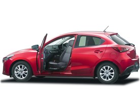 �f�~�I �����ԗ� 2015�N���f��