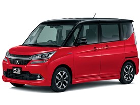 デリカ D:2 カスタム 2015年モデル