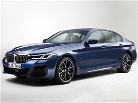 5シリーズ セダン プラグインハイブリッド 2017年モデル