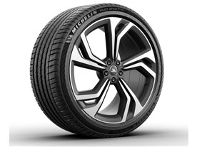 MICHELIN Pilot Sport 4 SUV FULL RING PREMIUM TOUCH DESIGN 275