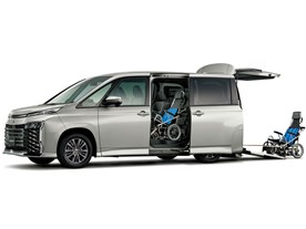 ���H�N�V�[ �����ԗ� 2022�N���f��